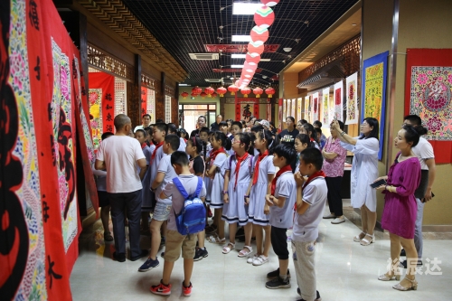 黄大全学生妺日皮视频黄大全，一位独特的文化传承者