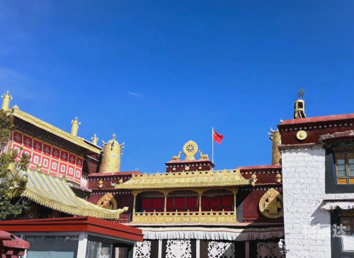 布达拉宫是否分为白宫和红宫