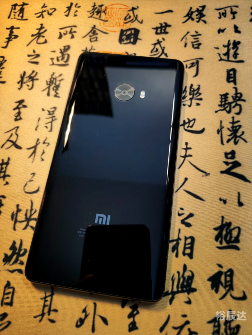超大屏幕手机10寸超大屏幕手机，科技与艺术的完美融合-第3张图片