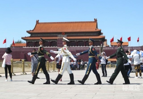 2024年大阅兵现场直播几点到几点2024年大阅兵现场直播-第2张图片