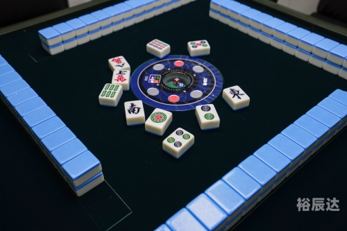 吉祥棋牌2.8.4,425mb吉祥棋牌7298游戏中心，畅享游戏乐趣-第2张图片