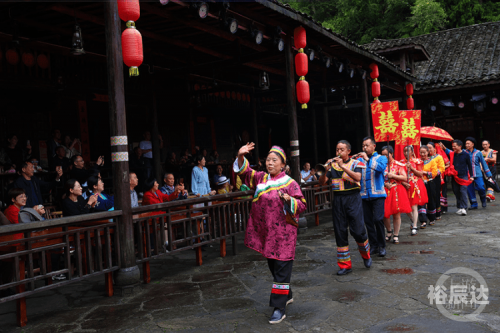 土家族的风俗习惯