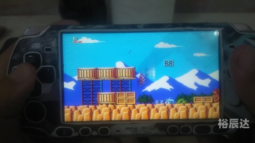 多玩PSP，游戏世界的探索与体验-第2张图片