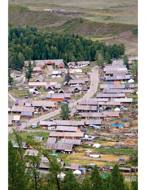 布尔津白哈巴村布尔津白哈巴村，神秘而美丽的乡村