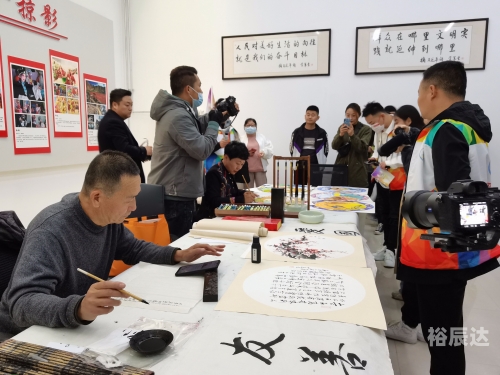 固原呱呱网 倪万固原呱呱网，探索网络新纪元-第1张图片