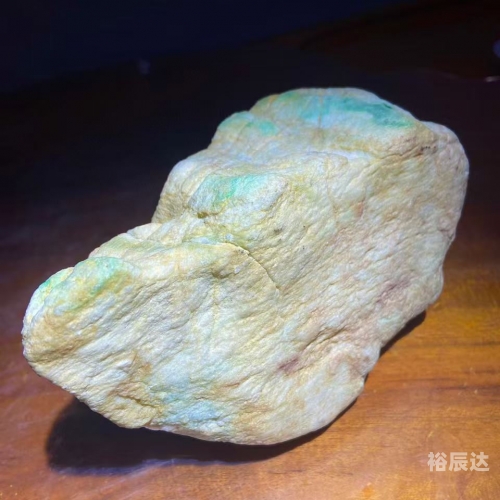 冰种翡翠原石鉴定冰种翡翠原石鉴定