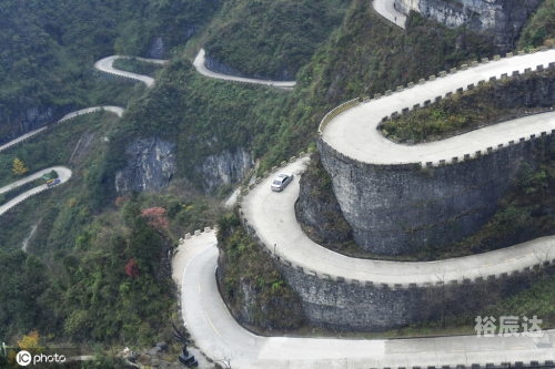 天门山盘山公路天门山盘山公路之旅