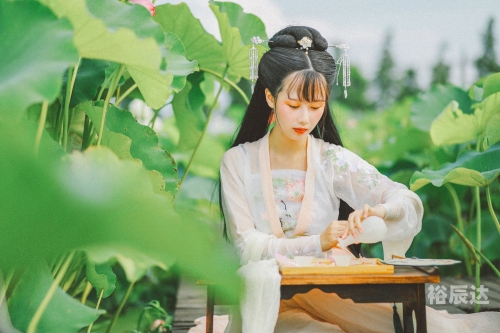 欣欣彩色主图库欣欣彩色图库，探索无限创意的视觉宝库-第1张图片