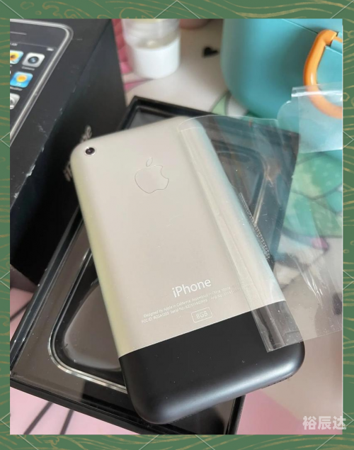 iphone1全新未拆封收藏价格初代未拆封IPHONE拍出113万，数码传奇的背后故事