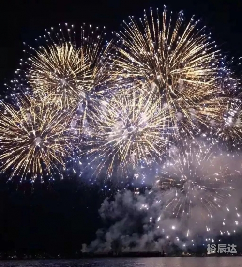 2023年香港今晚特马2023年香港今晚特马，璀璨夜空下的盛事-第2张图片