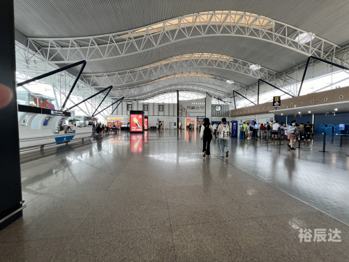 黄龙机场到九寨沟黄龙机场到九寨沟之旅