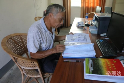 江苏村干部4分40秒视频江苏村干部4分40秒视频解析