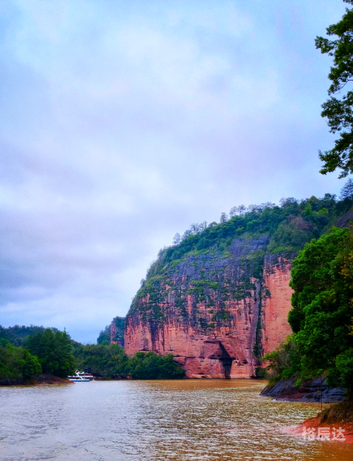 大金湖旅游景点详细介绍大金湖旅游攻略-第2张图片