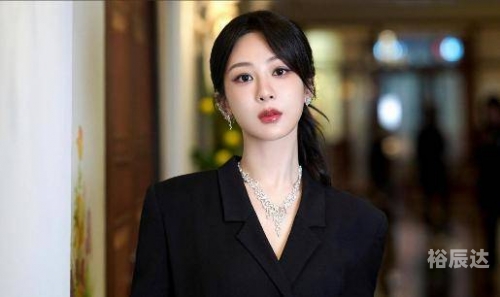 最新女优秀颜值排行最新女优，引领演艺界新风尚-第3张图片