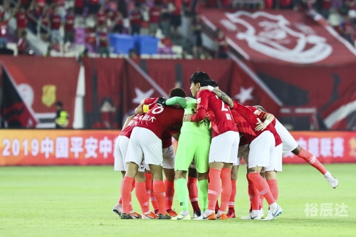 香港开奖结果揭晓，幸运与悬念交织-第3张图片