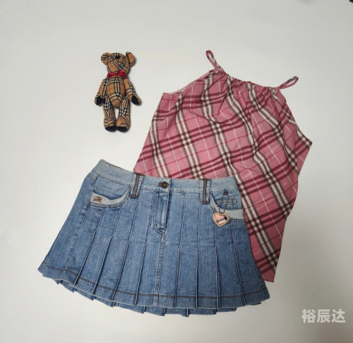 巴宝莉女装，时尚与优雅的完美融合