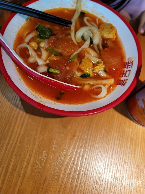 刀削面刀削面，传统美食的魅力