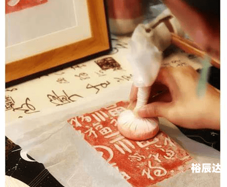 四海图源，探寻文化瑰宝