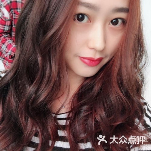 伊茉卡，璀璨星途的探索者-第2张图片
