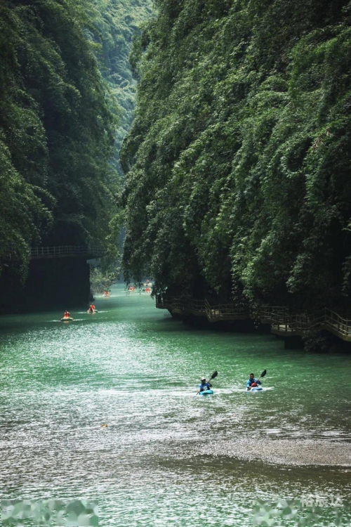 彭水阿依河景区彭水阿依河，山水间的梦幻之旅