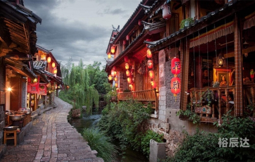 北京到丽江北京到丽江，一段美丽的旅程-第1张图片