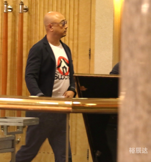 徐峥在耶鲁大学上课被偶遇徐峥在耶鲁大学偶遇记-第2张图片