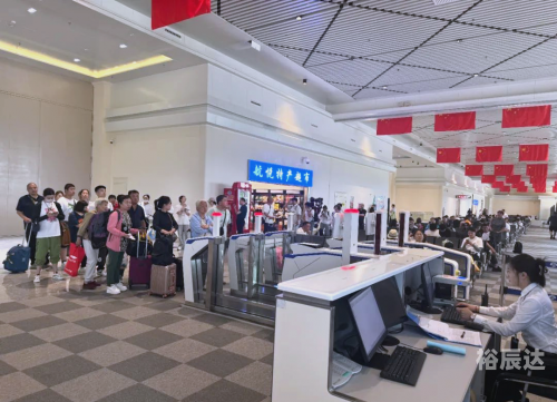 伊春飞机场航班时刻表最新伊春飞机之旅-第2张图片