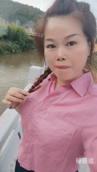 纯情宝贝与密爱钻石富豪