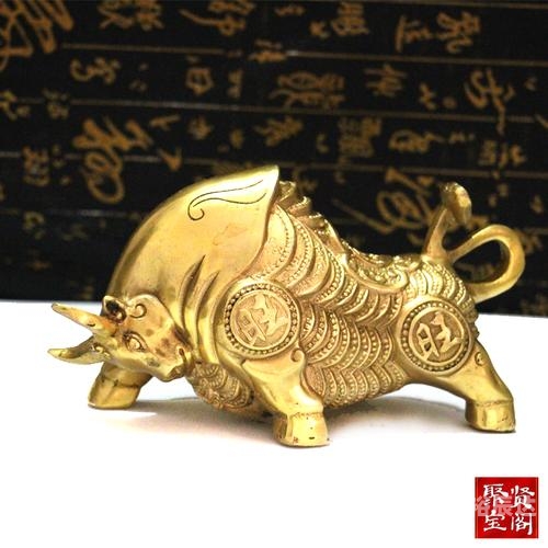 旺财牛图片，寓意吉祥与富贵的象征