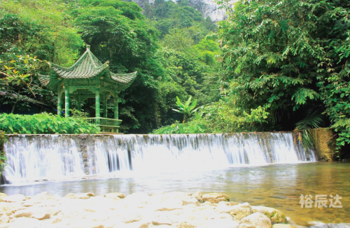 地下大峡谷探索之旅