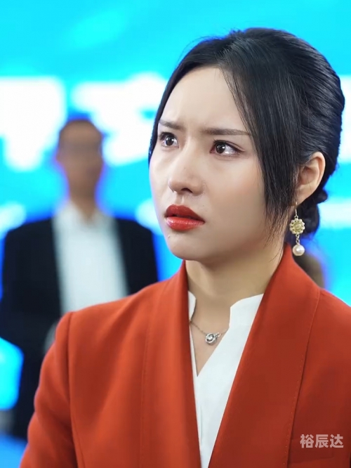 缘落韩娱几个女主缘落韩娱，娱乐背后的情感与故事-第3张图片