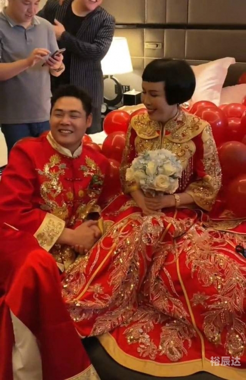 富婆玄机特点图142富婆的特玄机与精版图