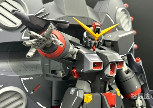 高达SEED Destiny Astray R高达seed Destiny 50，探索未来与英雄的篇章-第3张图片