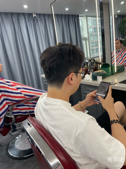 探索2y3y.com，数字时代的探索之旅-第3张图片