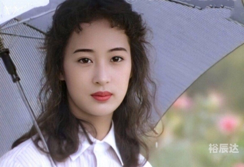 香港美女图片香港美女图片，魅力四溢的时尚风情
