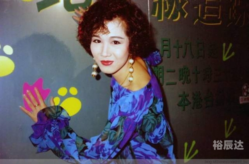 本港台现场开奖，揭秘现场直播的幸运时刻