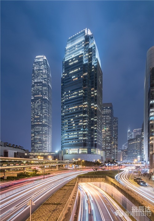 香港六合香港六合，繁华都市中的历史与现代交织