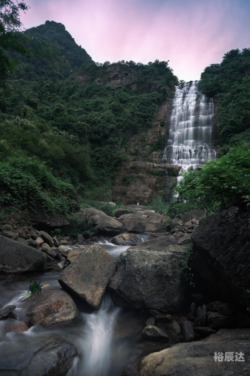 彭水阿依河天气预报彭水阿依河，山水间的梦幻之旅