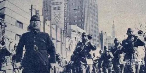 达娃次仁，一位充满智慧与热情的民族英雄