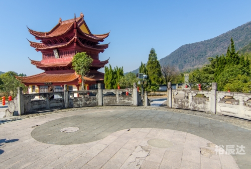 黄大仙论坛精选六肖选一黄大仙论坛精选四肖-第2张图片